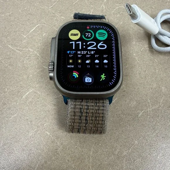 Apple Watch Ultra 2 (GPS + Cellular) 49MM - Nike Band + Charger included